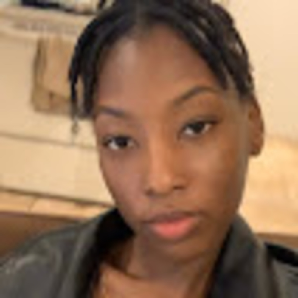 Meet your Posher, Malaika